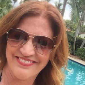 Meet your Posher, Keri